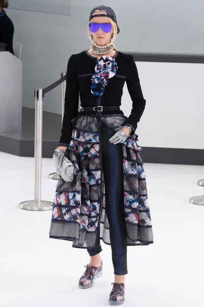 Look 34
